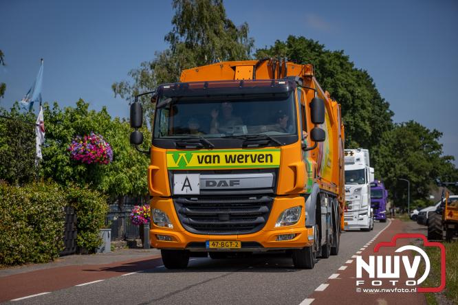 Geslaagde TruckRun Noordwest Veluwe met 111 vrachtwagens door Oldebroek en Elburg. - &copy; NWVFoto.nl