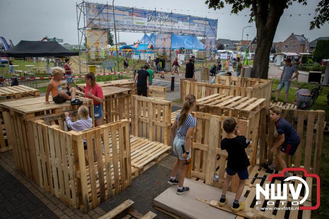 Eerste editie van de Doorspiekse Dagen trekt veel bezoekers naar Doornspijk - &copy; NWVFoto.nl