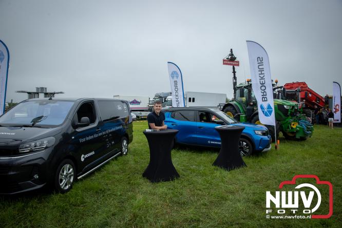 Eerste editie van de Doorspiekse Dagen trekt veel bezoekers naar Doornspijk - &copy; NWVFoto.nl