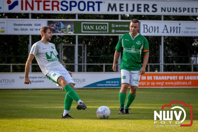 Afscheidswedstrijd Arjan Boon sluit indrukwekkende voetbalcarrière bij OWIOS af. - &copy; NWVFoto.nl