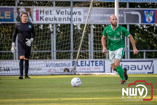 Afscheidswedstrijd Arjan Boon sluit indrukwekkende voetbalcarrière bij OWIOS af. - &copy; NWVFoto.nl