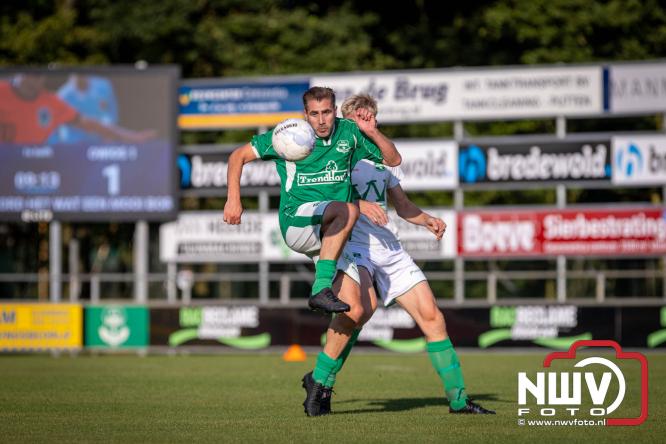 Afscheidswedstrijd Arjan Boon sluit indrukwekkende voetbalcarrière bij OWIOS af. - &copy; NWVFoto.nl
