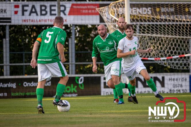 Afscheidswedstrijd Arjan Boon sluit indrukwekkende voetbalcarrière bij OWIOS af. - &copy; NWVFoto.nl