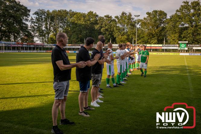 Afscheidswedstrijd Arjan Boon sluit indrukwekkende voetbalcarrière bij OWIOS af. - &copy; NWVFoto.nl