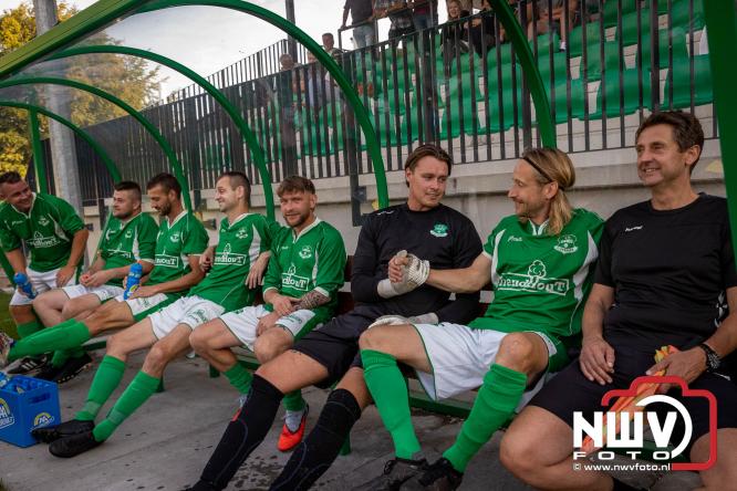 Afscheidswedstrijd Arjan Boon sluit indrukwekkende voetbalcarrière bij OWIOS af. - &copy; NWVFoto.nl
