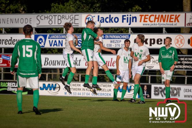 Afscheidswedstrijd Arjan Boon sluit indrukwekkende voetbalcarrière bij OWIOS af. - &copy; NWVFoto.nl
