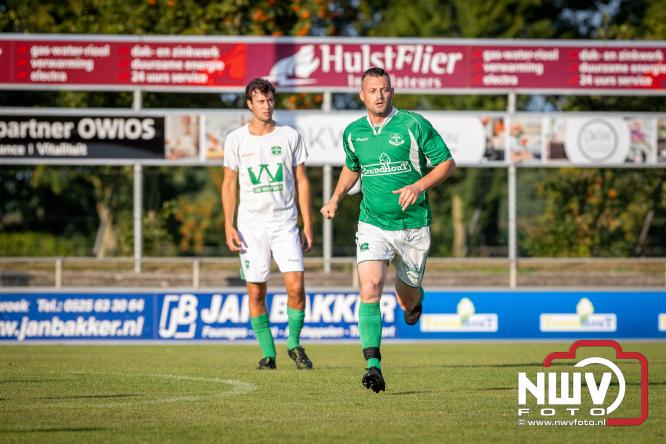 Afscheidswedstrijd Arjan Boon sluit indrukwekkende voetbalcarrière bij OWIOS af. - &copy; NWVFoto.nl