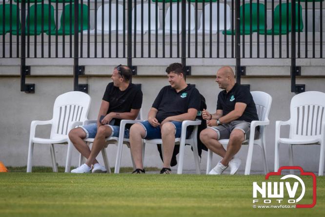 Afscheidswedstrijd Arjan Boon sluit indrukwekkende voetbalcarrière bij OWIOS af. - &copy; NWVFoto.nl