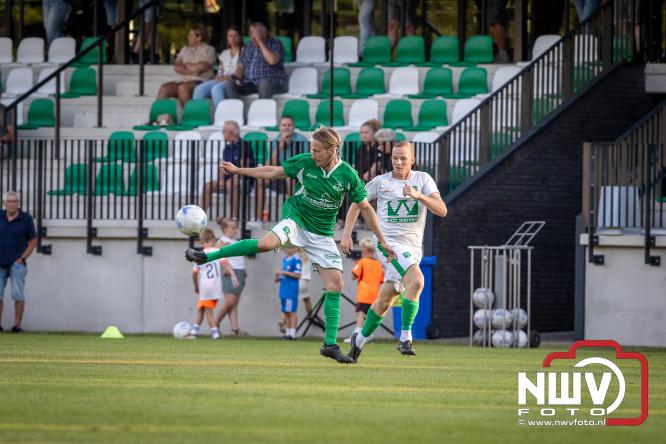 Afscheidswedstrijd Arjan Boon sluit indrukwekkende voetbalcarrière bij OWIOS af. - &copy; NWVFoto.nl