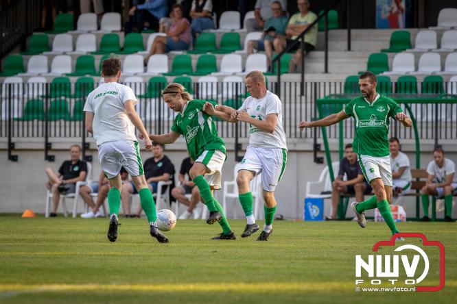Afscheidswedstrijd Arjan Boon sluit indrukwekkende voetbalcarrière bij OWIOS af. - &copy; NWVFoto.nl