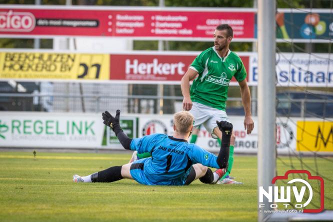 Afscheidswedstrijd Arjan Boon sluit indrukwekkende voetbalcarrière bij OWIOS af. - &copy; NWVFoto.nl