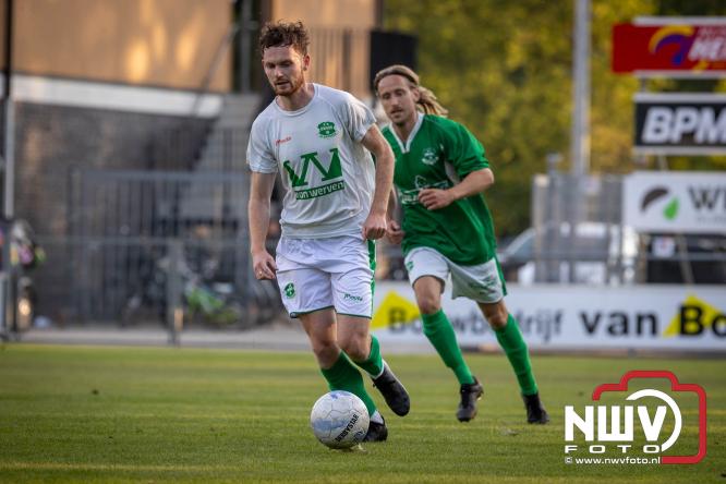 Afscheidswedstrijd Arjan Boon sluit indrukwekkende voetbalcarrière bij OWIOS af. - &copy; NWVFoto.nl