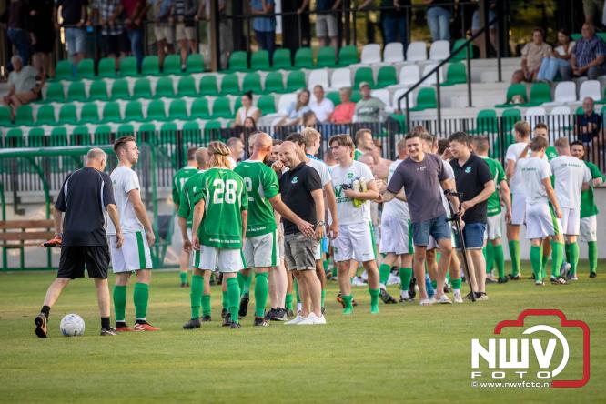 Afscheidswedstrijd Arjan Boon sluit indrukwekkende voetbalcarrière bij OWIOS af. - &copy; NWVFoto.nl