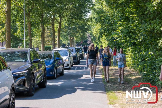 3500 toeschouwers genieten in Hulshorst van de wedstrijd AEK Lanarca tegen AFC Ajax. - &copy; NWVFoto.nl