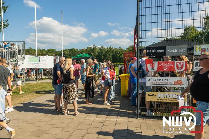 3500 toeschouwers genieten in Hulshorst van de wedstrijd AEK Lanarca tegen AFC Ajax. - &copy; NWVFoto.nl