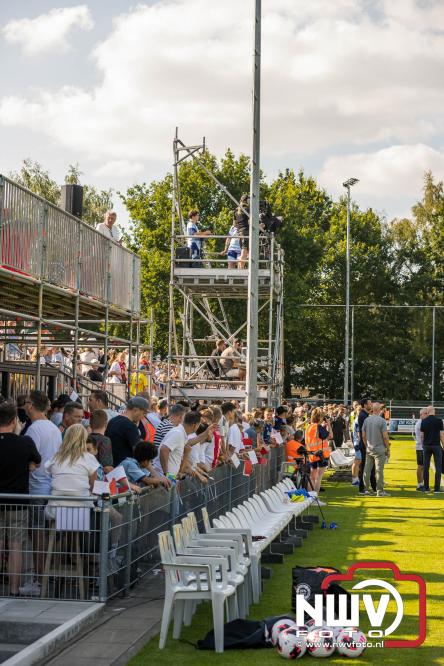 3500 toeschouwers genieten in Hulshorst van de wedstrijd AEK Lanarca tegen AFC Ajax. - &copy; NWVFoto.nl
