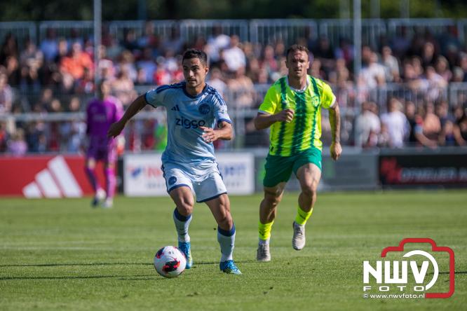 3500 toeschouwers genieten in Hulshorst van de wedstrijd AEK Lanarca tegen AFC Ajax. - &copy; NWVFoto.nl