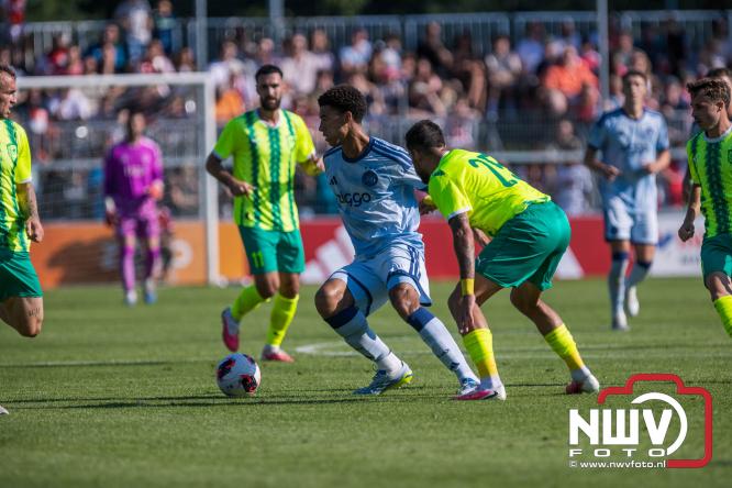 3500 toeschouwers genieten in Hulshorst van de wedstrijd AEK Lanarca tegen AFC Ajax. - &copy; NWVFoto.nl
