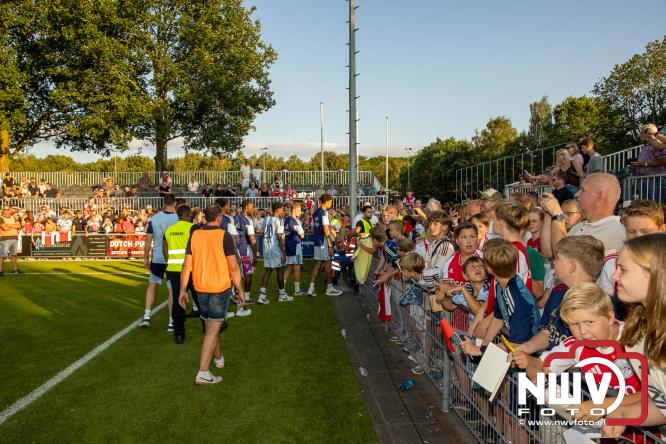 3500 toeschouwers genieten in Hulshorst van de wedstrijd AEK Lanarca tegen AFC Ajax. - &copy; NWVFoto.nl