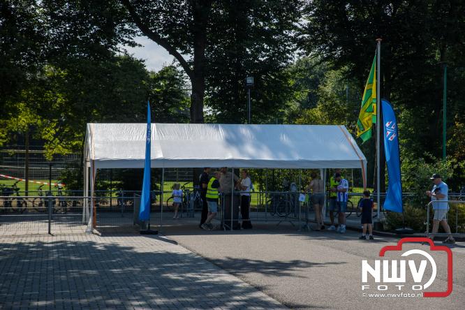 Zaterdag speelde sc Heerenveen een oefenwedstrijd op het sportpark Bovenmolen van Owios tegen OH Leuven. - &copy; NWVFoto.nl