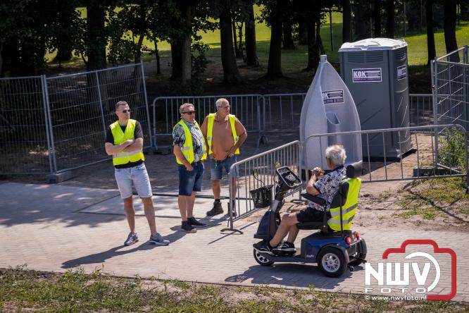 Zaterdag speelde sc Heerenveen een oefenwedstrijd op het sportpark Bovenmolen van Owios tegen OH Leuven. - &copy; NWVFoto.nl