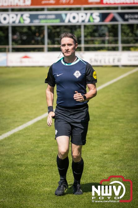 Zaterdag speelde sc Heerenveen een oefenwedstrijd op het sportpark Bovenmolen van Owios tegen OH Leuven. - &copy; NWVFoto.nl
