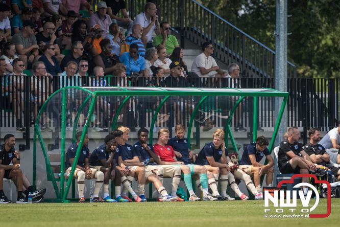 Zaterdag speelde sc Heerenveen een oefenwedstrijd op het sportpark Bovenmolen van Owios tegen OH Leuven. - &copy; NWVFoto.nl