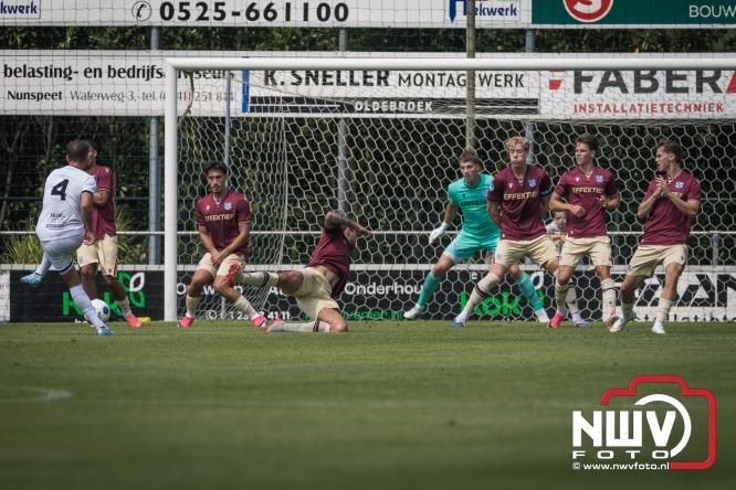 Zaterdag speelde sc Heerenveen een oefenwedstrijd op het sportpark Bovenmolen van Owios tegen OH Leuven. - &copy; NWVFoto.nl