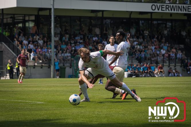 Zaterdag speelde sc Heerenveen een oefenwedstrijd op het sportpark Bovenmolen van Owios tegen OH Leuven. - &copy; NWVFoto.nl