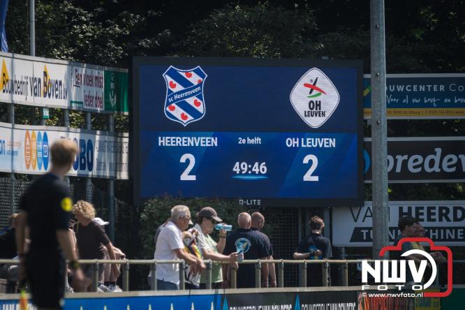 Zaterdag speelde sc Heerenveen een oefenwedstrijd op het sportpark Bovenmolen van Owios tegen OH Leuven. - &copy; NWVFoto.nl