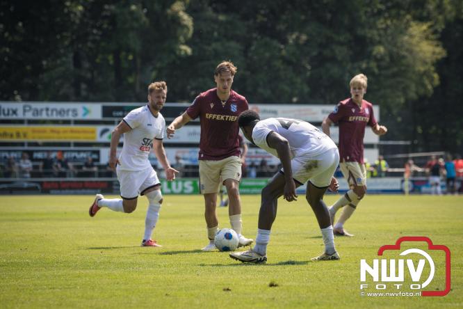 Zaterdag speelde sc Heerenveen een oefenwedstrijd op het sportpark Bovenmolen van Owios tegen OH Leuven. - &copy; NWVFoto.nl
