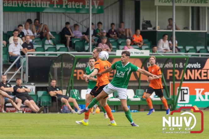 OWIOS pakt drie punten in de VeluweCup 2026 door DSV’61 met 3-0 te verslaan. De penalty’s gingen met 2-3 verloren maar leverde 2 punten op. - &copy; NWVFoto.nl