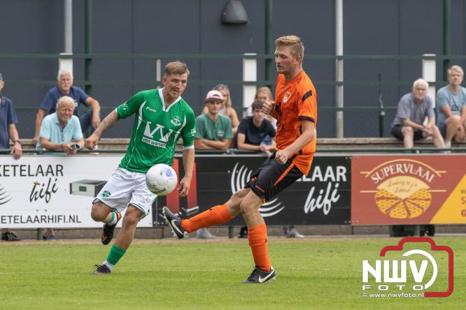 OWIOS pakt drie punten in de VeluweCup 2026 door DSV’61 met 3-0 te verslaan. De penalty’s gingen met 2-3 verloren maar leverde 2 punten op. - &copy; NWVFoto.nl