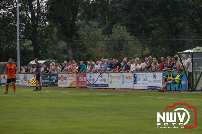 OWIOS pakt drie punten in de VeluweCup 2026 door DSV’61 met 3-0 te verslaan. De penalty’s gingen met 2-3 verloren maar leverde 2 punten op. - &copy; NWVFoto.nl
