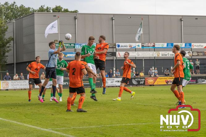 OWIOS pakt drie punten in de VeluweCup 2026 door DSV’61 met 3-0 te verslaan. De penalty’s gingen met 2-3 verloren maar leverde 2 punten op. - &copy; NWVFoto.nl