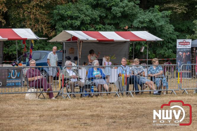 Landgoed Zwaluwenburg 't Harde vormt decor voor Fokdag en Concours van Warmbloedpaarden fokvereniging Oldebroek e.o. - &copy; NWVFoto.nl