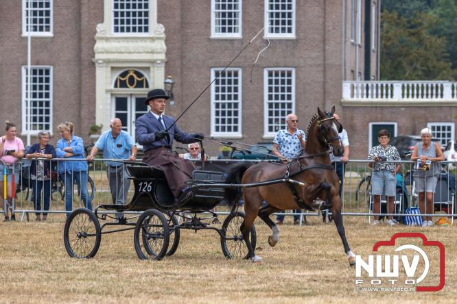 Landgoed Zwaluwenburg 't Harde vormt decor voor Fokdag en Concours van Warmbloedpaarden fokvereniging Oldebroek e.o. - &copy; NWVFoto.nl