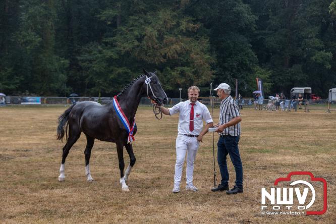 Landgoed Zwaluwenburg 't Harde vormt decor voor Fokdag en Concours van Warmbloedpaarden fokvereniging Oldebroek e.o. - &copy; NWVFoto.nl