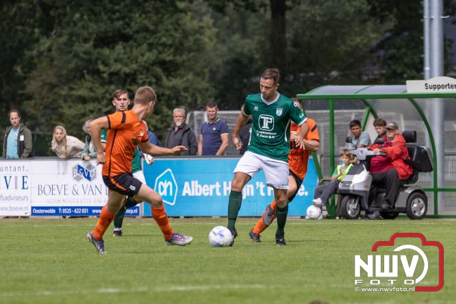 SV ’t Harde was in de VeluweCup 2026 duidelijk de sterkste tegen DSV’61. Met een overtuigende 3-0 overwinning trok ’t Harde de wedstrijd naar zich toe. - &copy; NWVFoto.nl
