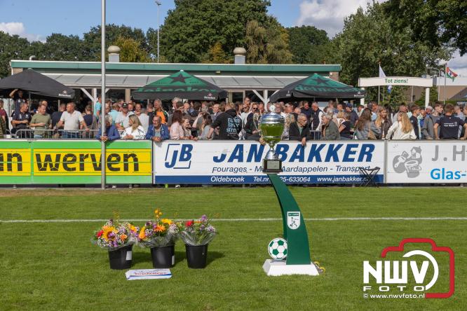 Een gelijkspel was naar 90 min de stand bij Owios tegen Esc in de VeluweCup, vanaf de 11 meter werd het 3-2. - &copy; NWVFoto.nl