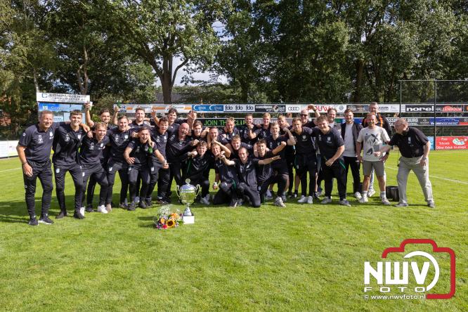 Een gelijkspel was naar 90 min de stand bij Owios tegen Esc in de VeluweCup, vanaf de 11 meter werd het 3-2. - &copy; NWVFoto.nl