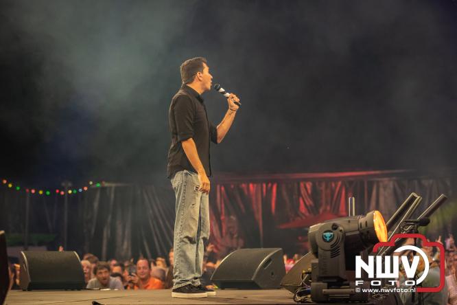 Een zee van muziek en gezelligheid tijdens het Mega Piraten Festijn in Oldebroek. - &copy; NWVFoto.nl