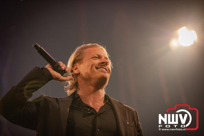 Een zee van muziek en gezelligheid tijdens het Mega Piraten Festijn in Oldebroek. - &copy; NWVFoto.nl