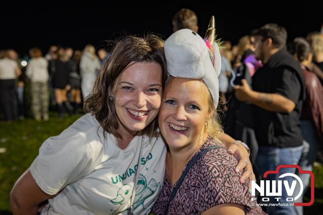 Een zee van muziek en gezelligheid tijdens het Mega Piraten Festijn in Oldebroek. - &copy; NWVFoto.nl
