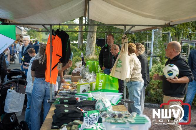 Traditie en gezelligheid komen samen tijdens de Schapenmarkt in Oldebroek. - &copy; NWVFoto.nl