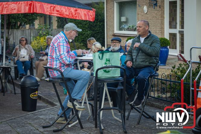 Traditie en gezelligheid komen samen tijdens de Schapenmarkt in Oldebroek. - &copy; NWVFoto.nl