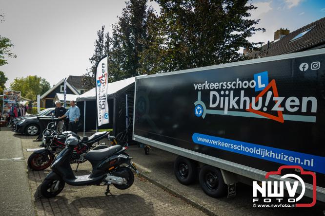 Traditie en gezelligheid komen samen tijdens de Schapenmarkt in Oldebroek. - &copy; NWVFoto.nl