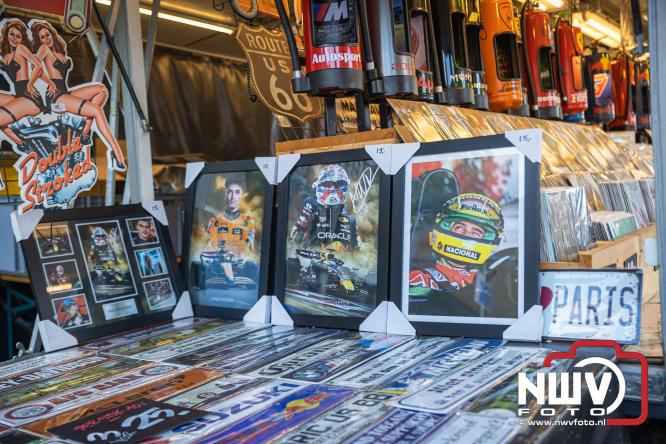 Traditie en gezelligheid komen samen tijdens de Schapenmarkt in Oldebroek. - &copy; NWVFoto.nl
