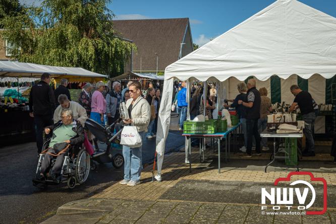 Traditie en gezelligheid komen samen tijdens de Schapenmarkt in Oldebroek. - &copy; NWVFoto.nl