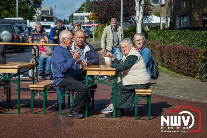 Traditie en gezelligheid komen samen tijdens de Schapenmarkt in Oldebroek. - &copy; NWVFoto.nl